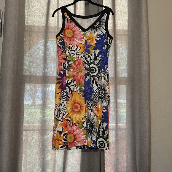 Marc Cain floral sheath dress BNWOT - Picture 4 of 15